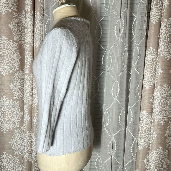 Vintage angora blend Sweater size medium - Picture 5 of 6